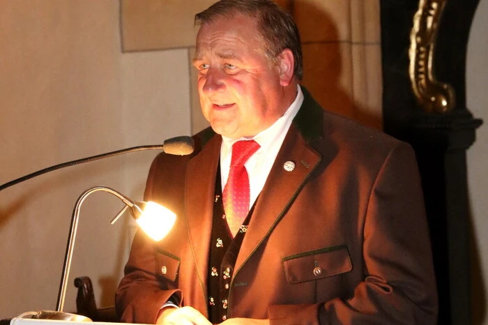 Kärntner Abwehrkämpferbund (KAB)-Talschafts-Obmannstellvertreter Bürgermeister Andreas Grabuschnig (Foto) würdigte die großen Verdienste seiner Landsleute beim Verteidigen der Kärntner Heimat. 