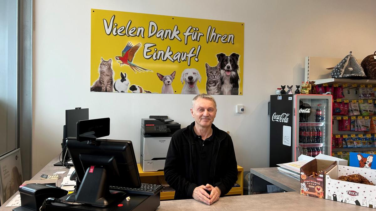 Peter Henning betreibt das Tierzubehörgeschäft seit August 2023