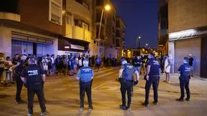 Zu rassistisch motivierten Ausschreitungen ist es am Wochenende in der Stadt Torre Pacheco (Region Murcia) gekommen. 