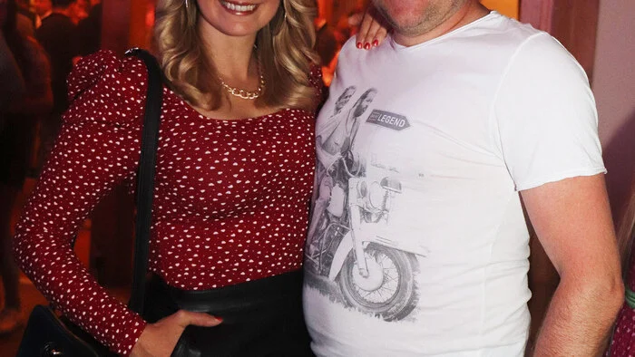 Auch die Schlagersängerin Melanie Payer und ihr Ehegatte hatten viel Spaß beim Trachtenclubbing im Nockstadl, wo sie am Samstag, 25. Juni ab 19 Uhr wieder ihr traditionelles "Open Air" Konzert geben wird.