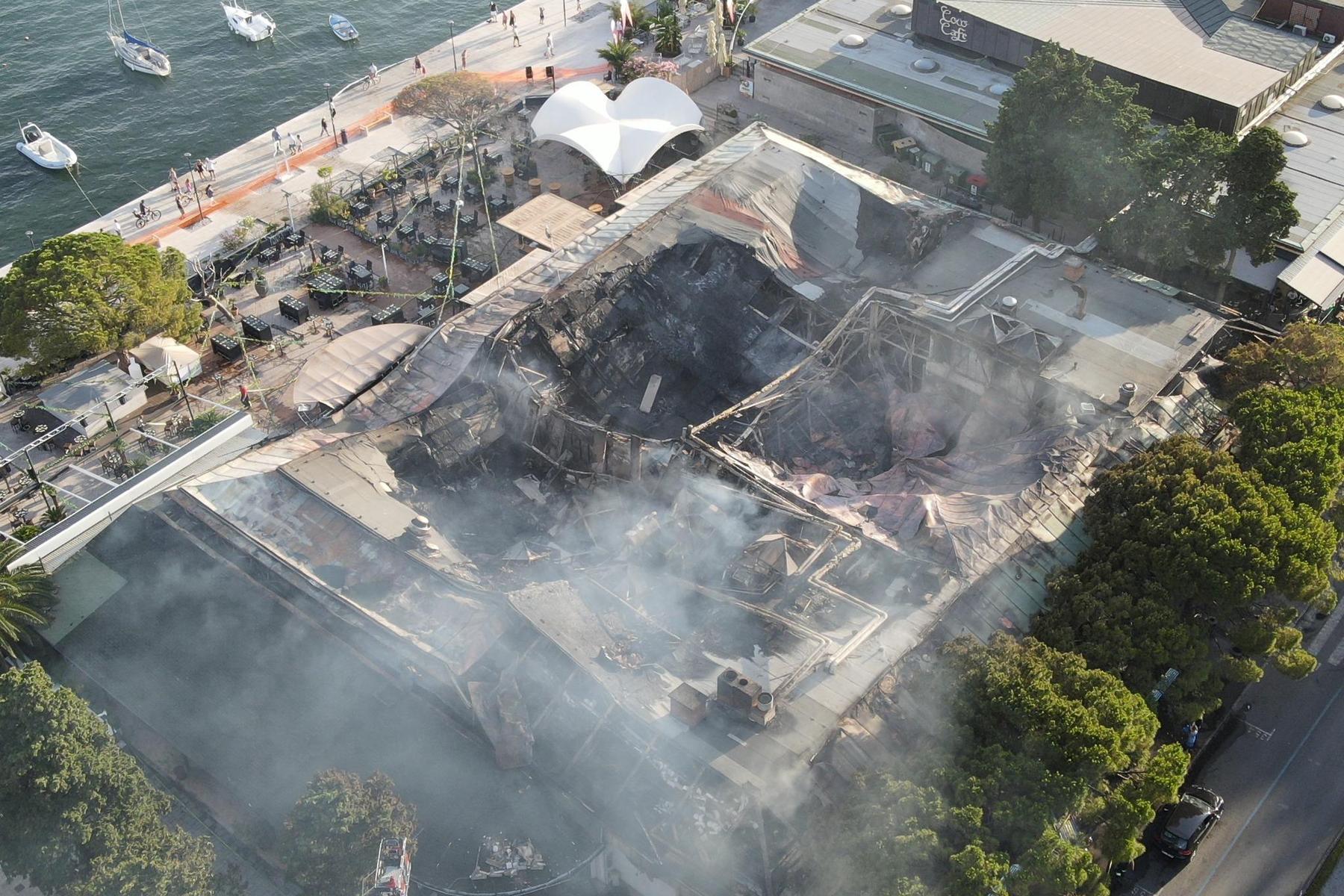 Großbrand in Portorož: Luftaufnahmen zeigen Zerstörung: „800 Grad Celsius und keine Sicht“