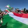 Iran-Anhänger vor dem Stadion in Kalifornien