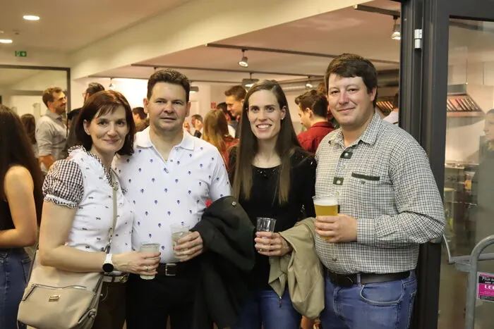 Klicken Sie sich durch die Bilder von jungen und junggebliebenen Partygästen der Springparty der LJ St. Stefan.