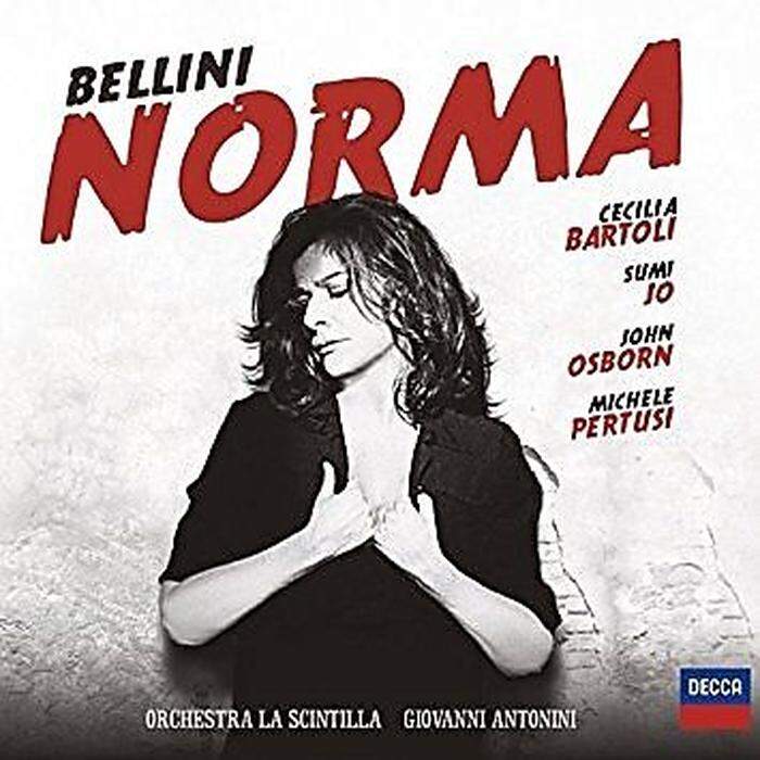 CD-TIPP Cecilia Bartoli wählte „Norma“ als Kernstück ihrer Salzburger Pfingstfestspiele 2013 und gab die starke keltische Priesterin natürlich selbst. In ähnlicher Sängerbesetzung und mit dem Orchestra La Scintilla unter Giovanni Antonini war sie auch im Studio (Decca).