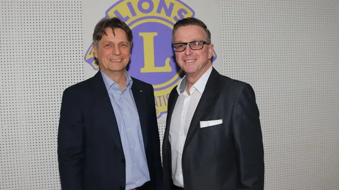 Zum 60-jährigen Bestehen des Lions Club Voitsberg-Köflach fand im Volksheim Köflach ein Kabarettabend mit dem gebürtigen Ligister Christof Spörk statt.