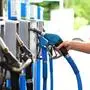 Der Griff zur Zapfsäule kommt sich heuer besonders teuer