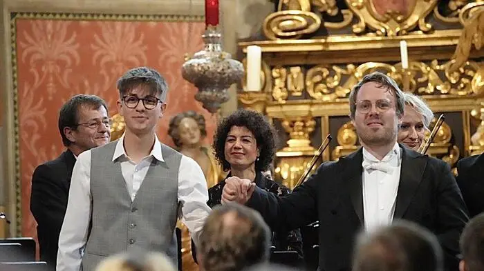 David Edlinger (Marimba) und Gábor Hontvári begeisterten in der Stiftskirche in Millstatt