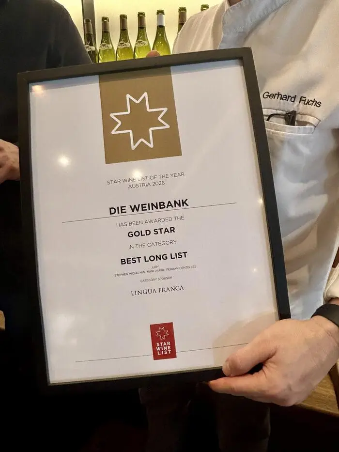 Die Weinbank in Ehrenhausen wurde bei der „Star Wine List of the Year Austria 2026“ mit dem Gold Star in der Kategorie „Best Long List“ ausgezeichnet