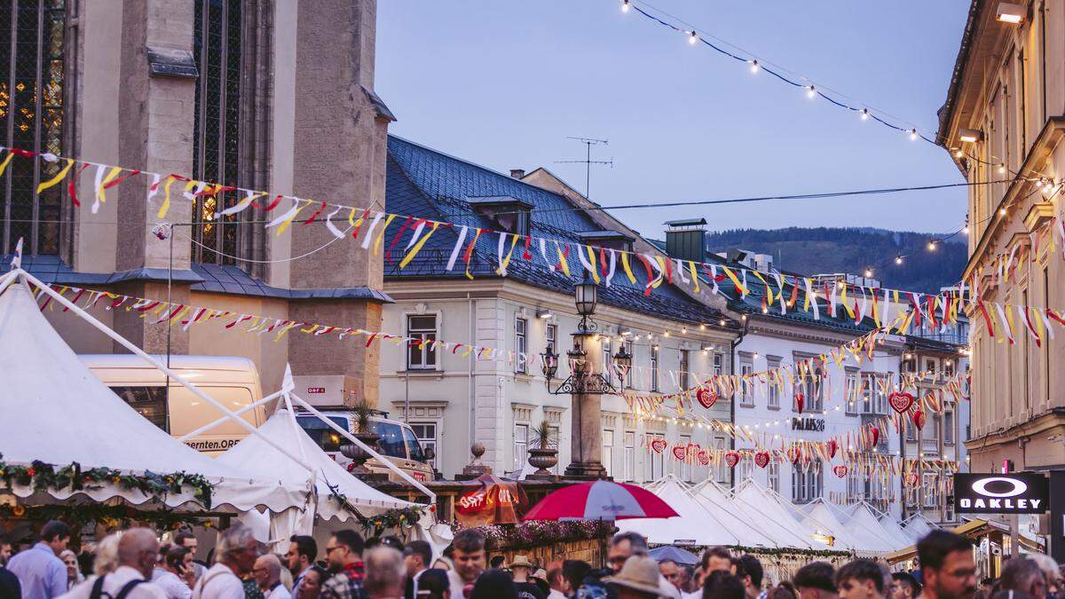 Tausenden Besucher spazierten jeden Tag durch das Festgelände