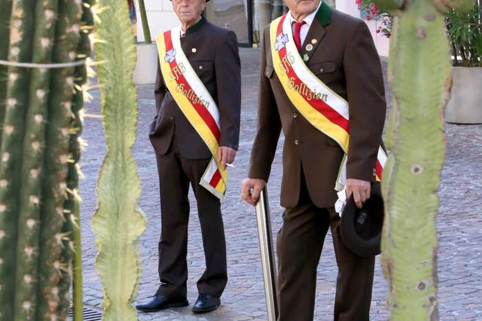 Klicken Sie sich bitte durch die Fotogalerie!         