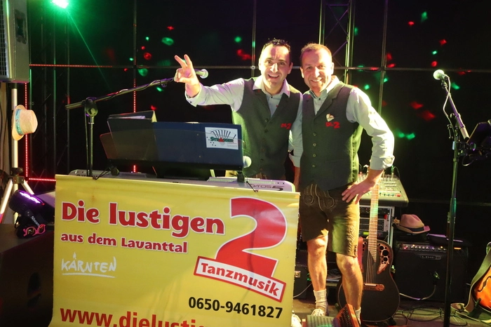 Klicken Sie sich durch die Bilder vom St. Margarethner Bauernball 2026.