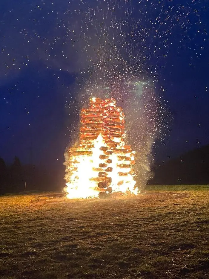 Seit drei Jahren veranstaltet die Oberdörfer Zech das Osterfeuer in Pogöriach