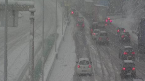 Schwierige Bedingungen auf Österreichs Straßen
