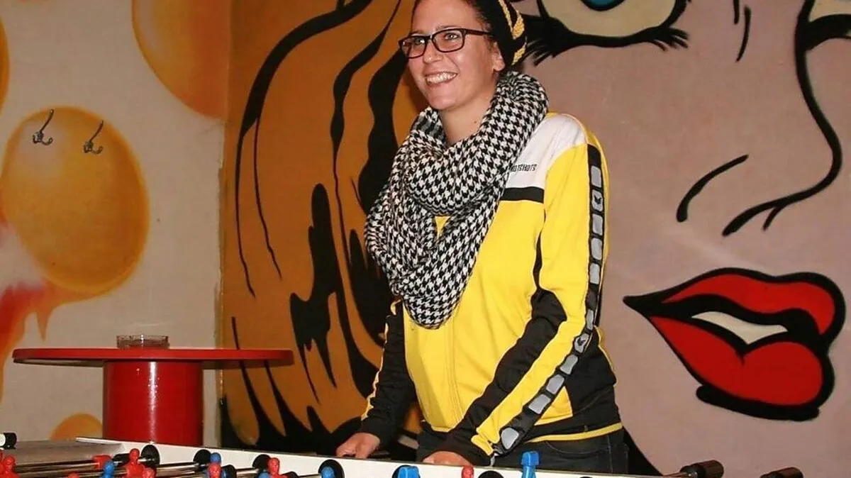 Marina Tabakovic in ihrem Element. Beim Tischfußball fühlt sie sich wohl.