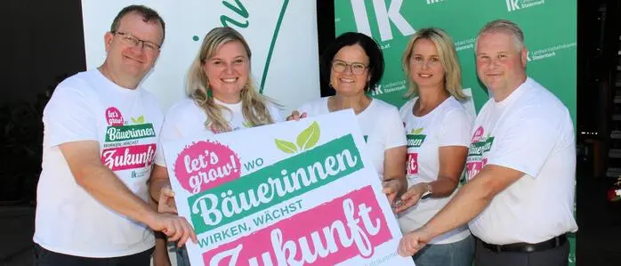 Kammersekretär-Assistent Hans-Jürgen Reinprecht, Bezirkskammer-Fachberaterin Stephanie Riedler, Bezirksbäuerin Anita Suppanschitz, Gemeindebäuerin Helga Spari und Kammerobmann Markus Kollmann