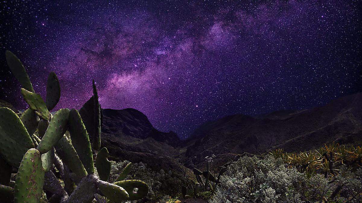 Nächtliche Lichtspiele am Himmel über Teneriffa