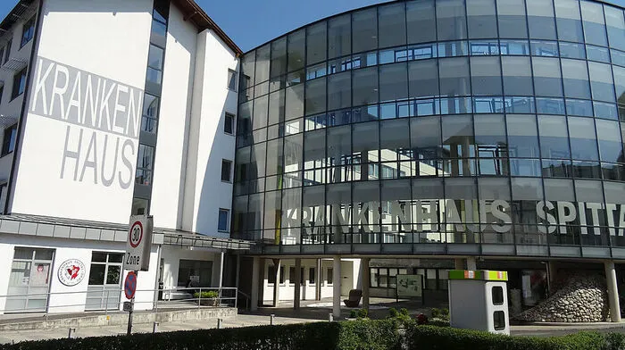 Der Verletzte wurde ins Krankenhaus Spittal gebracht