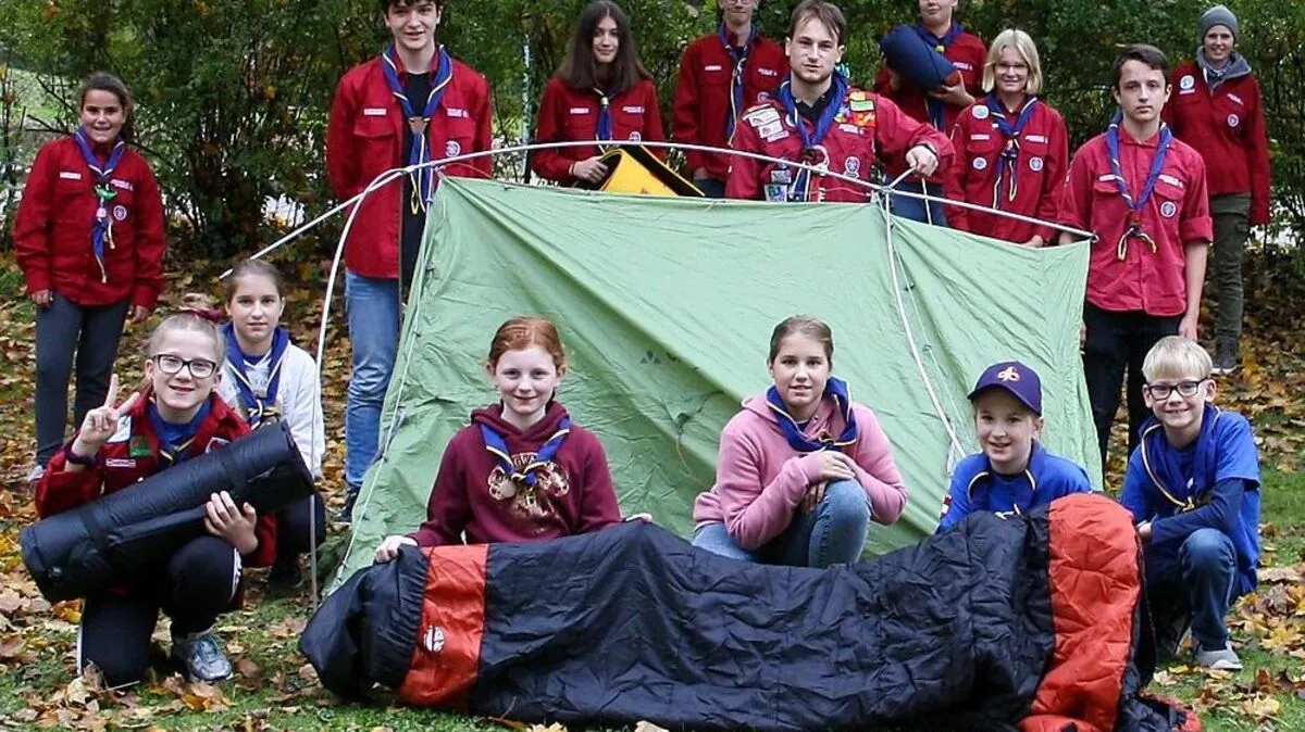 Schlafsäcke, Zelte Unterlegematten und vieles mehr sammeln die Pfadfinder für Obdachlose