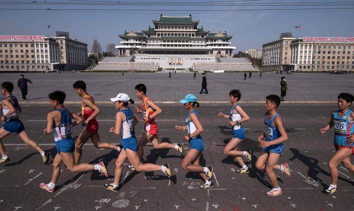 Marathonlauf zu Ehren des 105. Geburtstags von Staatsgründer Kim Il-sung 