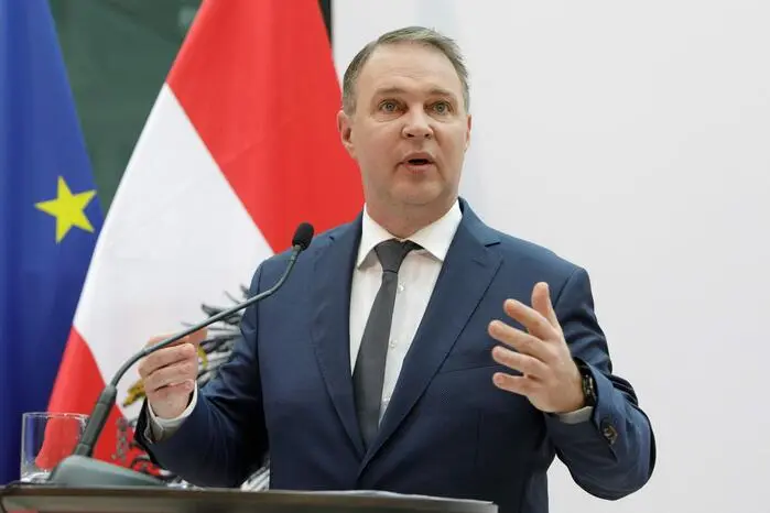 Andreas Babler (SPÖ) wird das Amt des Vizekanzlers bekleiden. Zusätzlich bekommt er auch die Kultur- und Sportagenden.