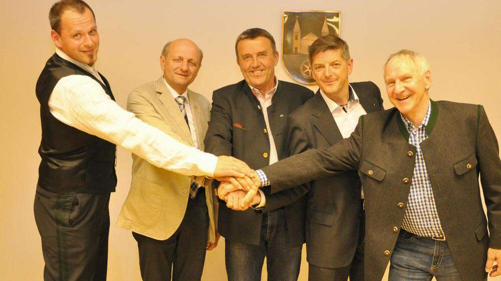 Der neue Vorstand der Fusionsgemeinde St. Veit in der Südsteiermark: Bürgermeister Manfred Tatzl (Mitte) mit Georg Pock, Harald Schögler, Gerhard Rohrer und Rudolf Reinprecht