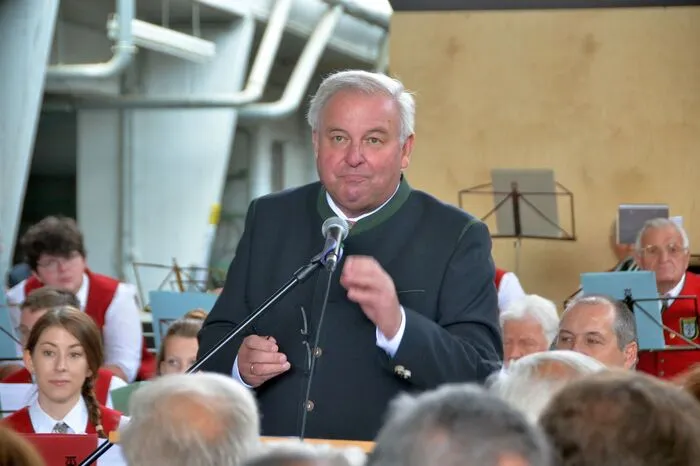 Landeshauptmann Hermann Schützenhöfer hielt die Laudatio.