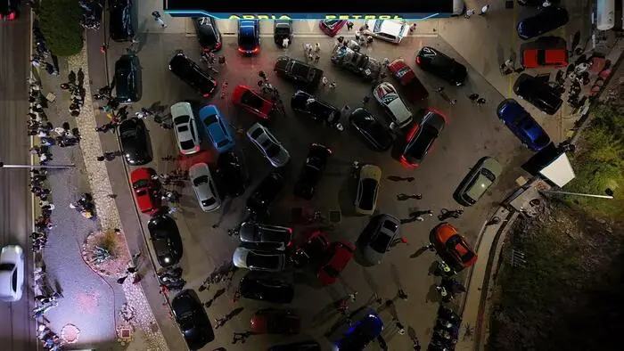 Chaos bei Autotreffen in Kroatien