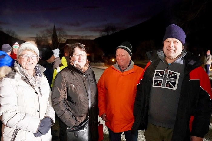 Klicken Sie sich bitte durch die Fotoserie
