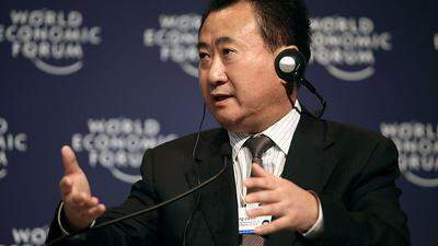 Der chinesische Unternehmer Wang Jianlin beim WEF