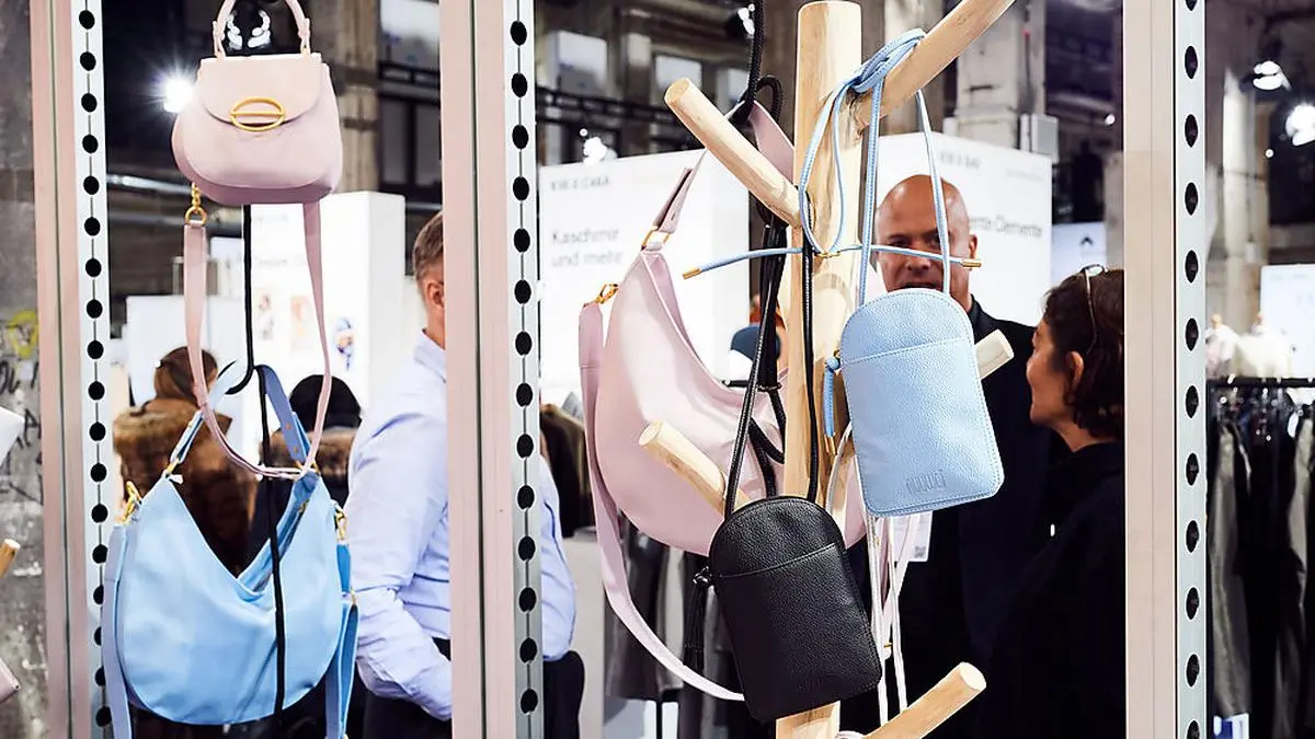 Nachhaltige Unternehmer kreieren abbaubare Materialien