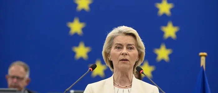 Ursula von der Leyen im Fokus: Wie geht man mit Strafzöllen weiter um?