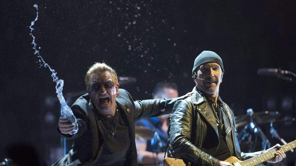 Bono (links) und The Edge bei einem Auftritt in Vancouver im Jahr 2015