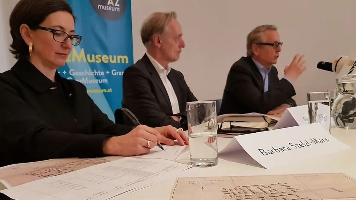 Barbara Stelzl-Marx (Boltzmann Institut), Günter Riegler (Stadtrat), Otto Hochreiter (GrazMuseum)