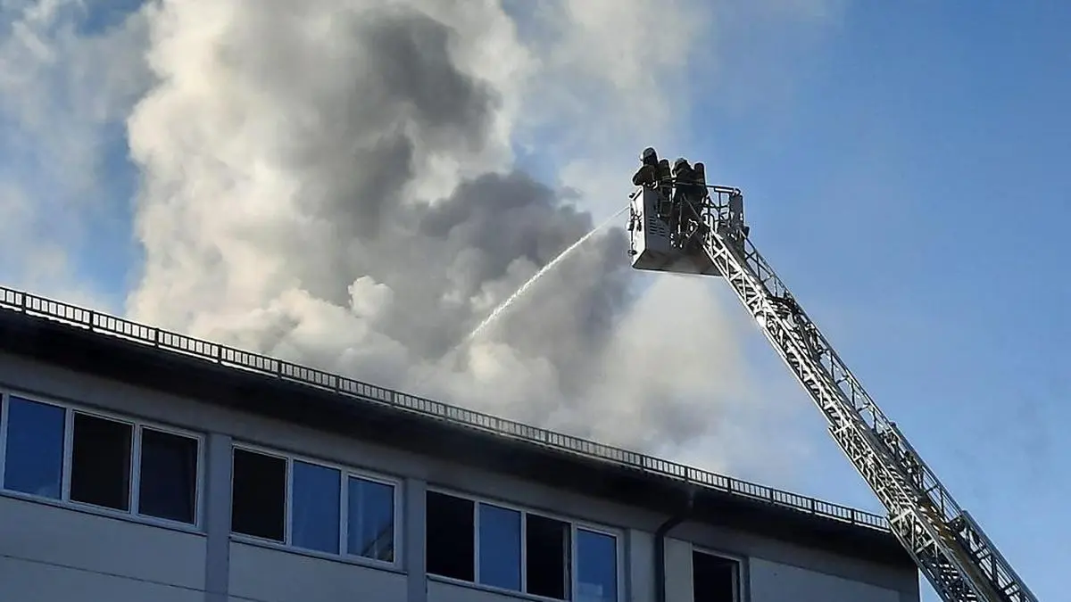 Die Rauchschwaden über Viktring waren von Weitem zu sehen