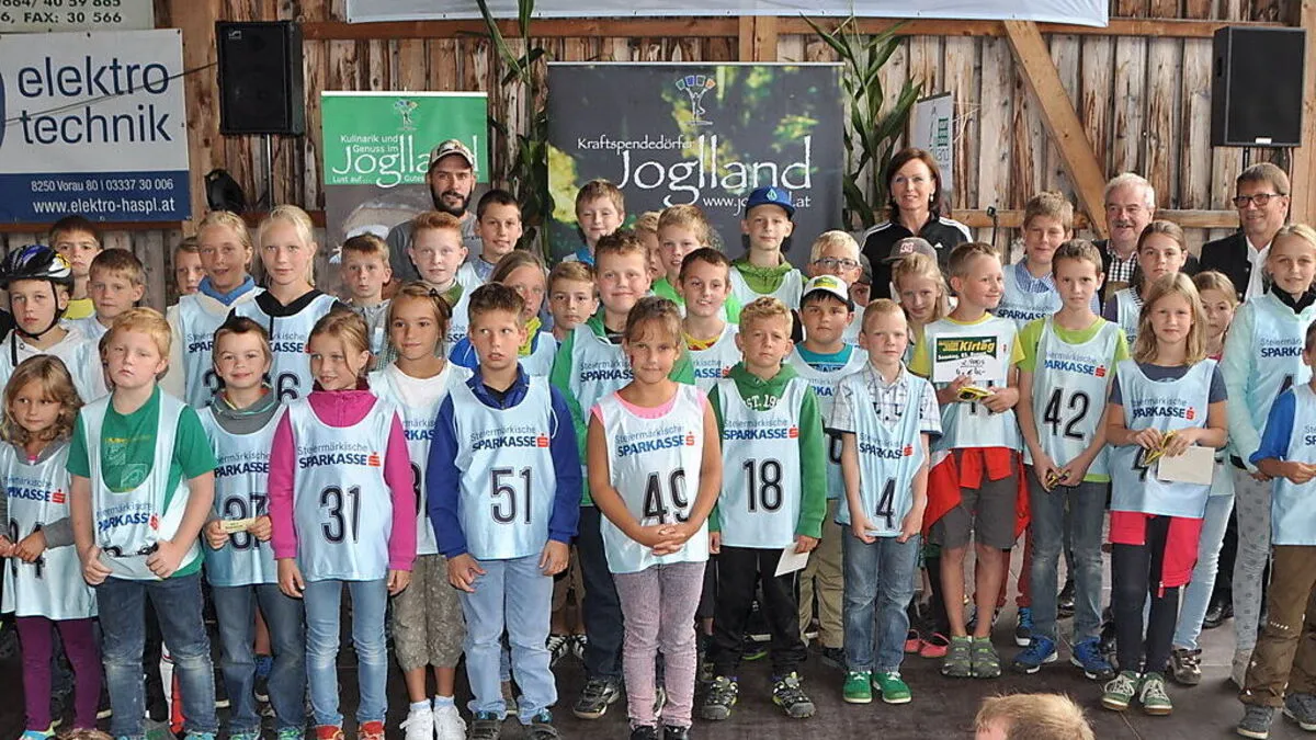 Stolz waren die Kinder bei der Siegerehrung