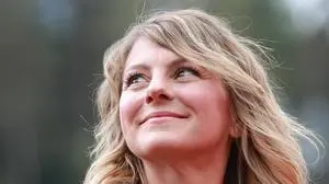 09.06.2023, Ramsau am Dachstein, Steiermark, Österreich (Austria): 2. Bergretter Fantag der ZDF-TV-Serie Die Bergretter in Ramsau am Dachstein. Im Bild die Schauspielerin Luise Bähr.
Fotocredit: Martin Huber