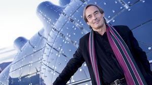 Colin Fournier entwarf gemeinsam mit Peter Cook das Grazer Kunsthaus