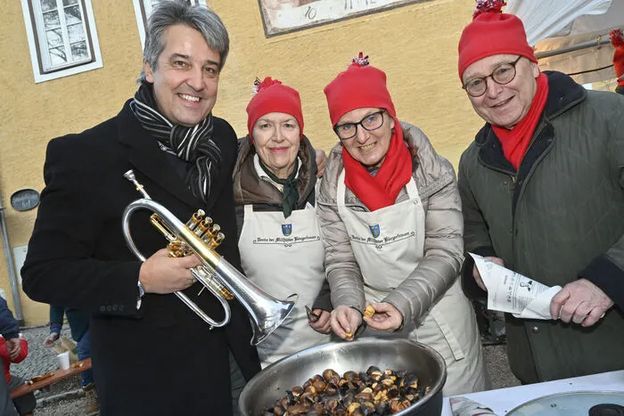 Stefan Hofer, Obfrau Christa Aniwanter, Eva Sichrowsky und Wilfried Koller.