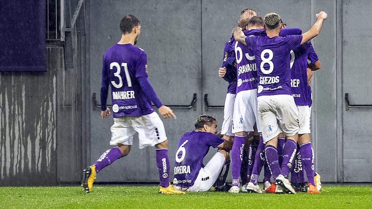 Der Jubel nach dem 3:2-Heimsieg der Austria gegen die Violets war riesig