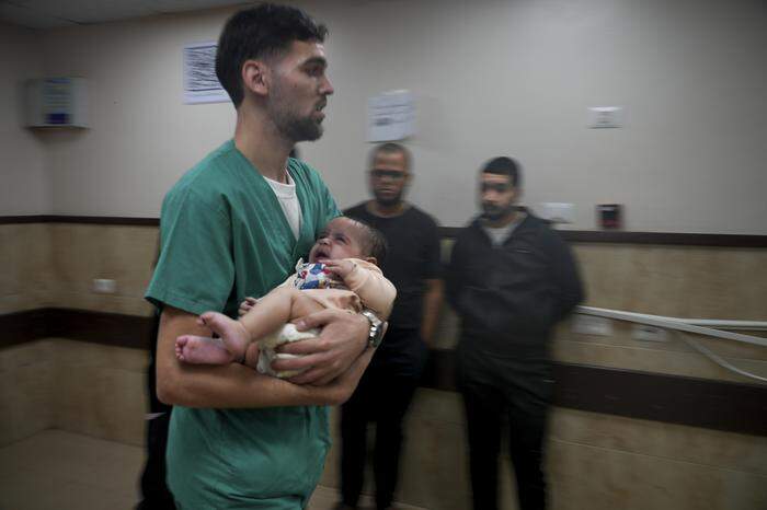 Im Gazastreifen brachte eine Geisel der Hamas ein Baby auf die Welt