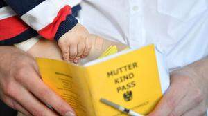 Der Mutter-Kind-Pass sichert die medizinische Betreuung von Schwangeren und Kindern
