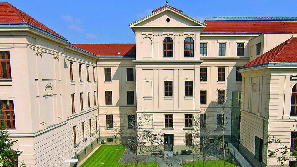 Praktika für Lehramtsstudenten der PH Steiermark werden adaptiert
