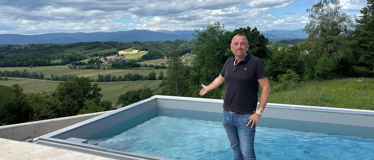 Markus Reinecker von Pool and Fun hat momentan viel Arbeit, da Pools in der Region gefragt sind