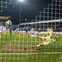 Nikolas Polster im Tor des WAC war gegen den Elfmeter machtlos 