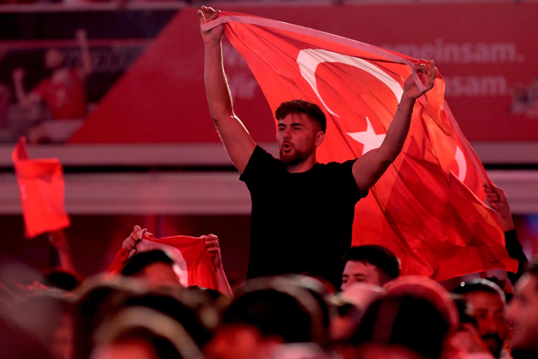 Türkei im Viertelfinale: Kärntner Polizei rüstet sich für brisantestes Spiel der EM