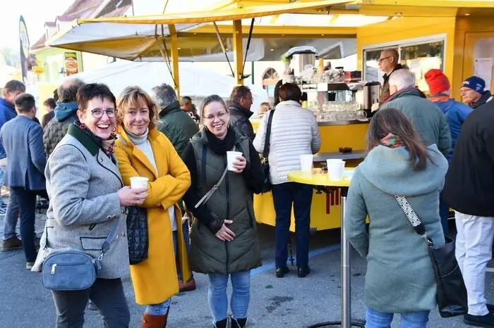 Im Laufe des Tages sind immer mehr Besucher gekommen, so wurde es wieder ein Leonhardimarkt, wie man ihn seit Jahrzehnten kennt. 