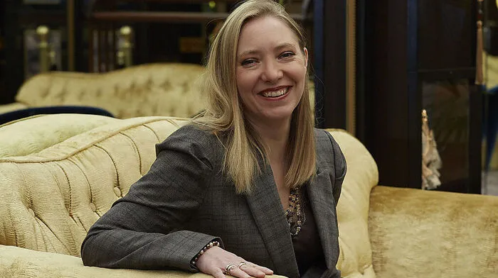 Sandra Lampée-Baumgartner ist die Direktorin des Hotel de l'Opera