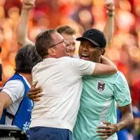 Ralf Rangnick, hier mit David Alaba, führte das ÖFB-Team auf Rang 22