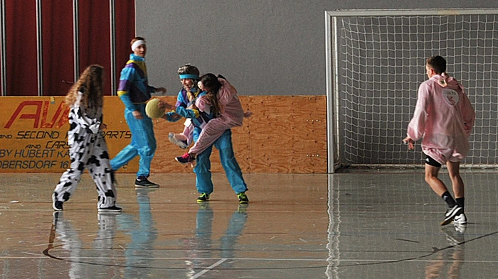 Egal ob beim 40. Treiber-Wimmer-Fanturnier in Bad Mitterndorf, beim Fassdaubenrennen in Lupitsch, dem Faschingsumzug in Bad Mitterndorf oder dem Kinderfaschingstreiben in Altaussee, überall herrschte beste Stimmung.