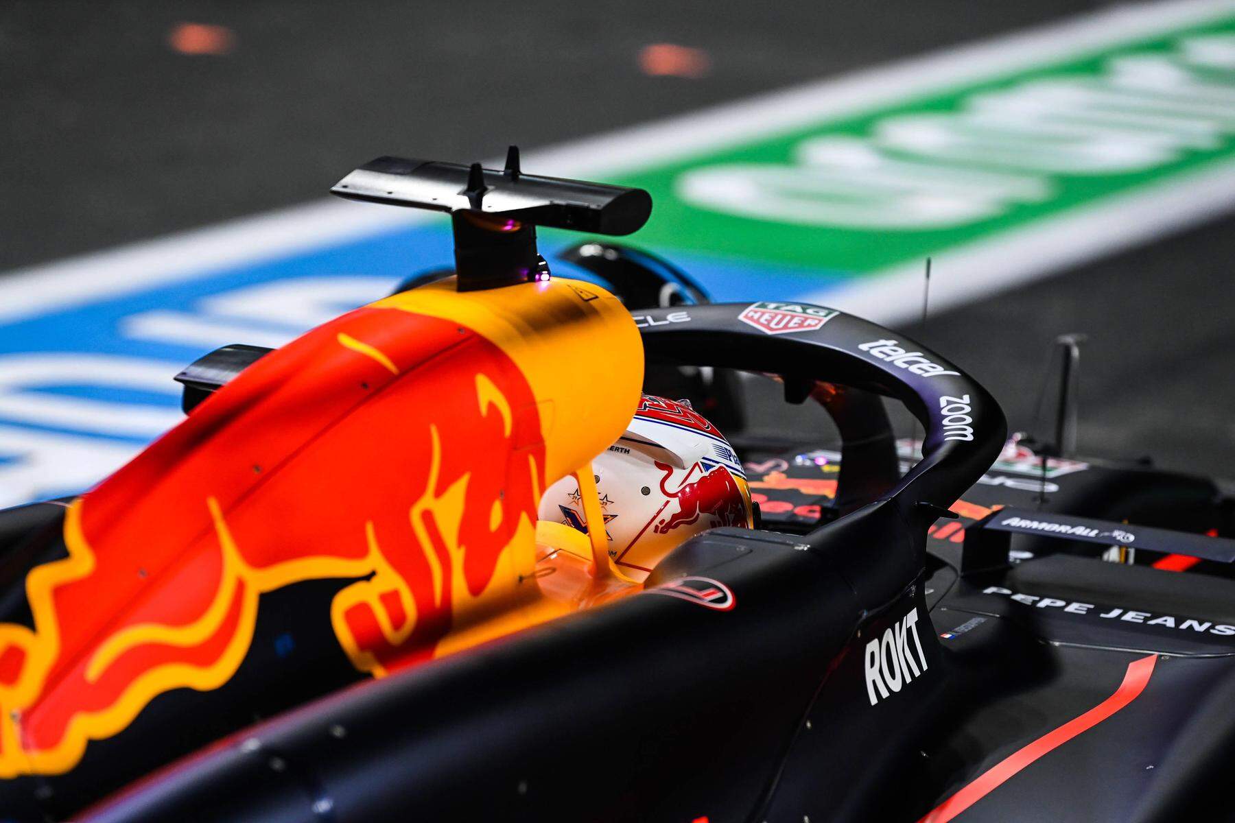 Grand Prix von Saudi-Arabien: Ab 18 Uhr live: Ist Max Verstappen in Jeddah überhaupt zu stoppen? 